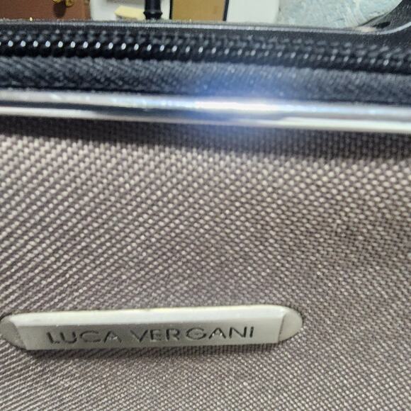 LUCA VERGANI EUC MAKEUP TRAVEL CARRY CASE CROSSBODY BAG - Picture 4 of 10